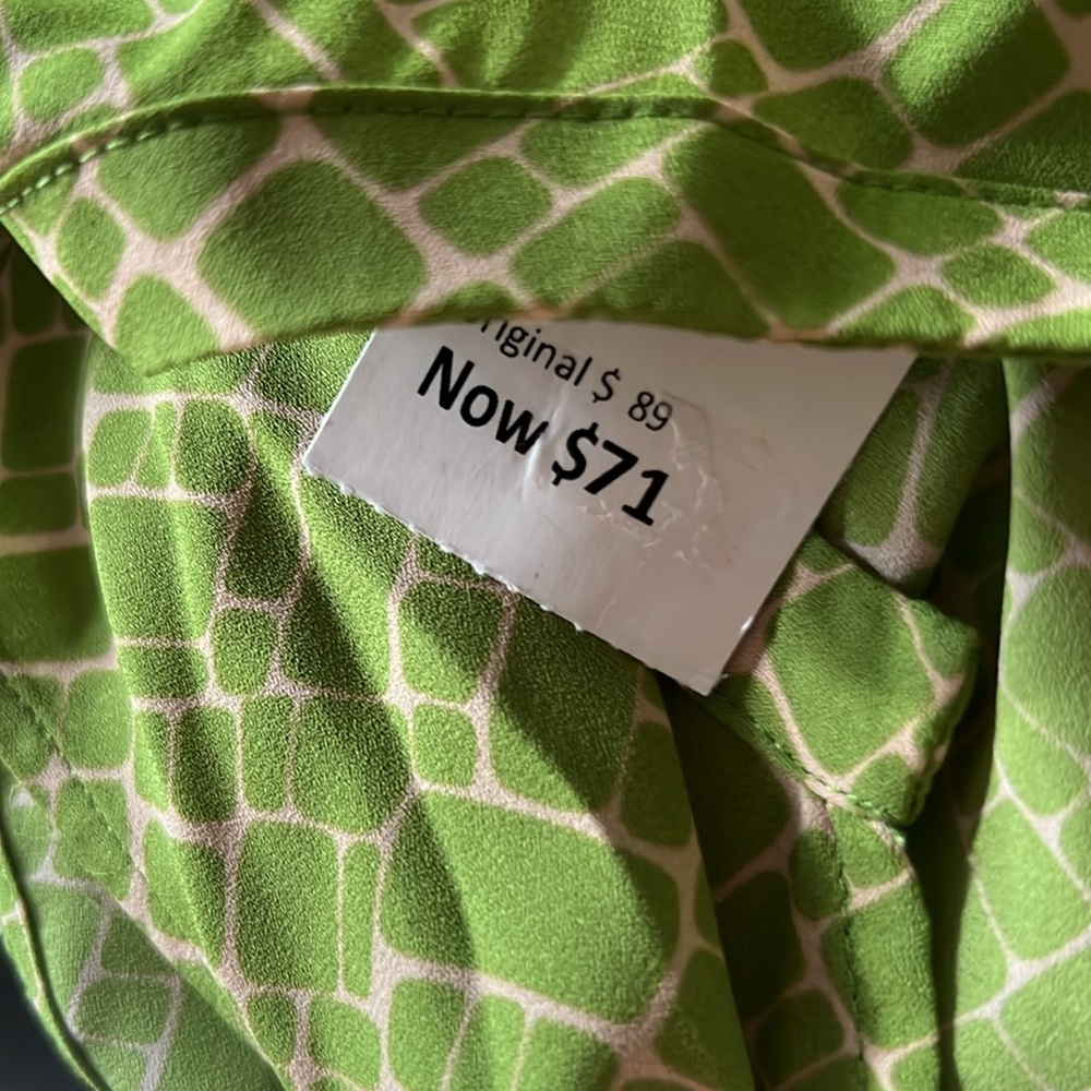 NWT  | Cabi 6383 Cobblestone Top - Picture 3 of 3